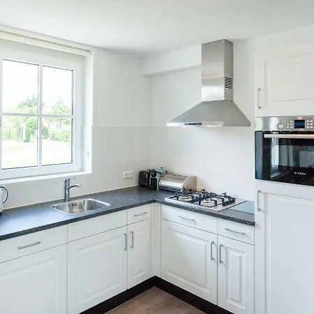 Alk 8-1 By Interhome