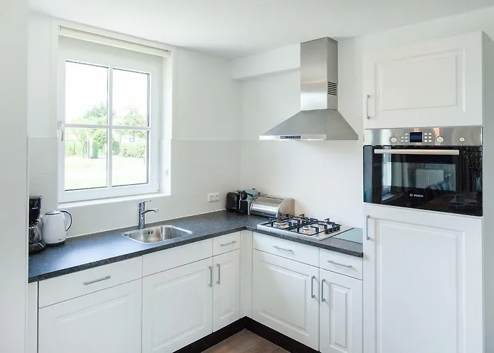 Alk 8-1 By Interhome